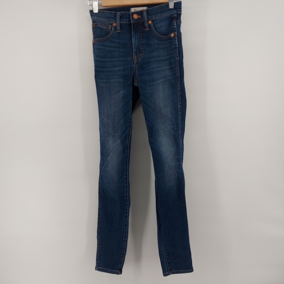 Madewell 10" High-Rise Skinny Jeans in Danny Wash: TENCEL™ Denim Edition - Picture 5 of 11